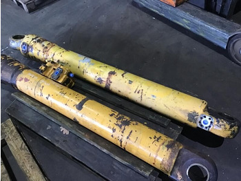 Cilindro hidráulico LIEBHERR