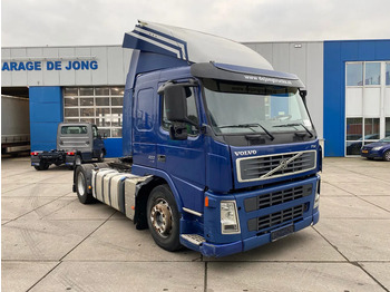 Leasing financiero de Volvo FM 300 Automatic / Euro 5 / 2x Tank leasing Volvo FM 300 Automatic / Euro 5 / 2x Tank: foto 3