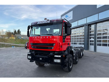 Chasis camión IVECO Trakker