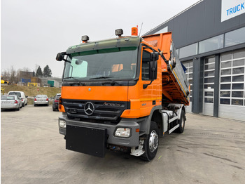 Volquete camión MERCEDES-BENZ Actros 1841
