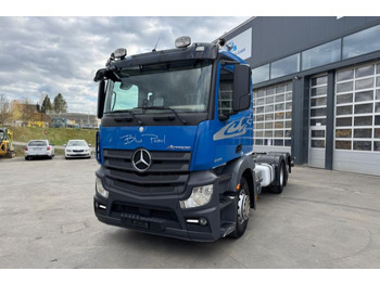 Chasis camión MERCEDES-BENZ Actros 2545