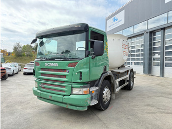 Camión hormigonera SCANIA P