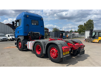 Cabeza tractora SCANIA R 400: foto 3