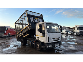Volquete camión IVECO EuroCargo 75E