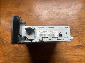 Piezas de recambio Mercedes-Benz Actros MP4 TCC Standard Radio A0004467462: foto 5