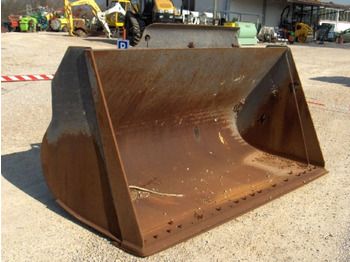 Cazo cargador VOLVO