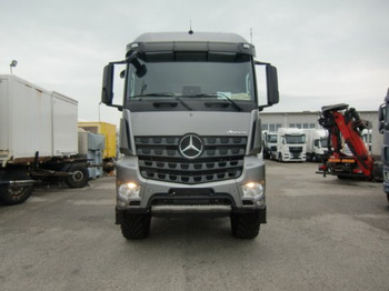 Cabeza tractora Mercedes-Benz Arocs 1851 EURO6 Agromover Hochdach: foto 2