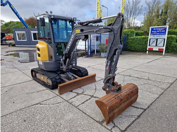 Miniexcavadora Volvo ECR25D met 2562 uur: foto 2