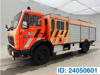 Camión de bomberos MERCEDES-BENZ