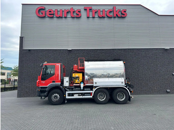 Camión IVECO Trakker