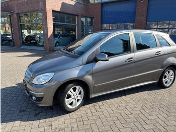 Coche MERCEDES-BENZ