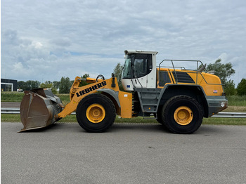 Cargadora de ruedas LIEBHERR L 566
