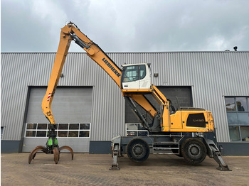 Manipulador de materiales LIEBHERR