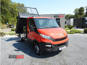 Volquete furgoneta IVECO Daily 35c13