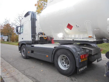 Cabeza tractora Volvo FM 400 GLOBETROTTER ADR NL TRUCK +TANK TRAILER: foto 4 Cabeza tractora Volvo FM 400 GLOBETROTTER ADR NL TRUCK +TANK TRAILER: foto 4
