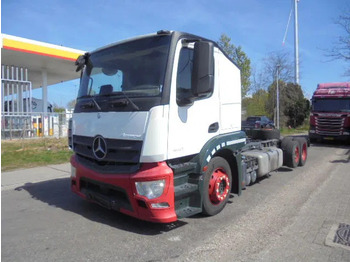 Portavehículos camión MERCEDES-BENZ Actros