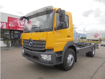 Chasis camión MERCEDES-BENZ Atego