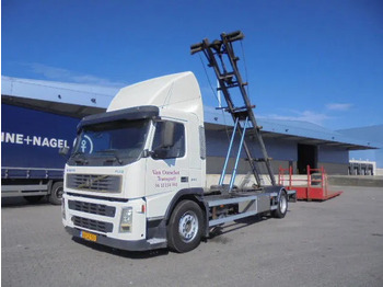 Camión con equipo de cable VOLVO FM