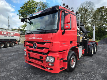 Camión forestal MERCEDES-BENZ Actros 3360