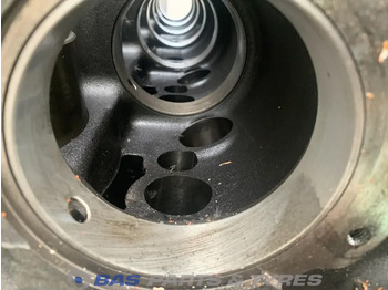 Motor y piezas para Camión DAF Motorblok DAF 1884746: foto 3 Motor y piezas para Camión DAF Motorblok DAF 1884746: foto 3