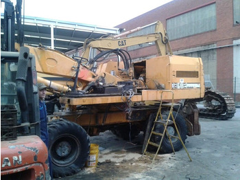 Leasing financiero de LIEBHERR A912 LI S/N: 358-481 (1991)  leasing LIEBHERR A912 LI S/N: 358-481 (1991): foto 2