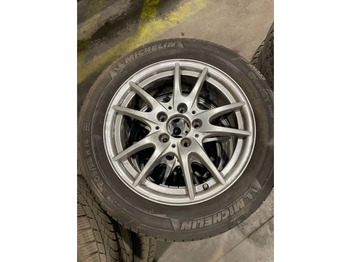 Neumáticos y llantas para Coche Michelin *205/55 R16: foto 2