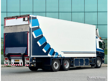 Camión caja cerrada Scania P360 6X2 Euro 5 Manual Gearbox Tail Lift VAN Beurden Isolated BOX Holland-Truck: foto 4