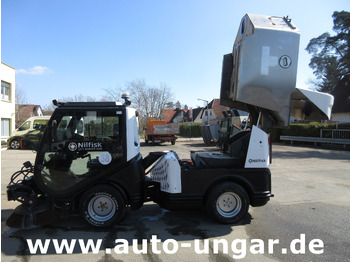 Barredora vial NILFISK CR3500 CityRanger Schmidt Flexigo Multigo 4x4 Kehrmaschine Geräteträger: foto 3