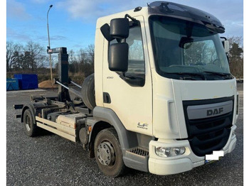 Multibasculante camión DAF LF 250