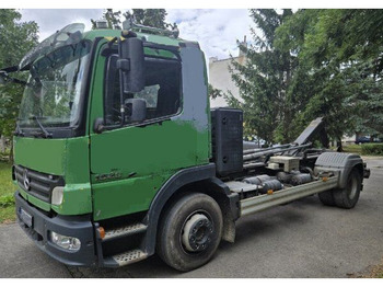 Multibasculante camión MERCEDES-BENZ Atego