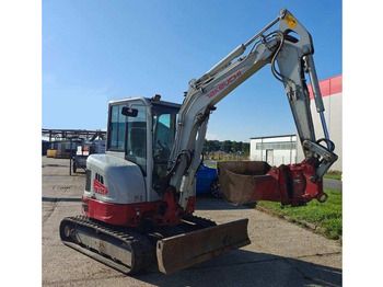 Miniexcavadora TAKEUCHI