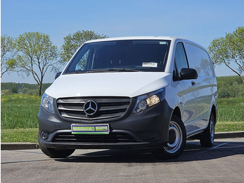 Furgoneta pequeña MERCEDES-BENZ Vito 114
