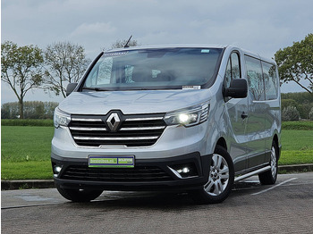 Minibús RENAULT Trafic 2.0