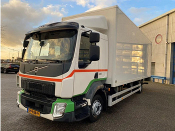 Camión caja cerrada VOLVO FL