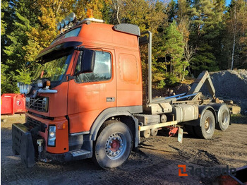 Multibasculante camión VOLVO FM12