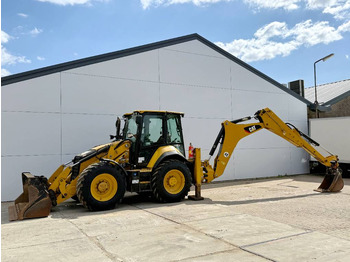 Retroexcavadora CATERPILLAR
