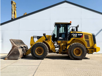 Cargadora de ruedas CATERPILLAR 950M