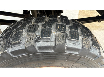 Camión lona Steyr 12M18 4X4 stake body - 62.000km: foto 5