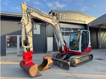Miniexcavadora TAKEUCHI