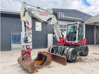 Excavadora de ruedas TAKEUCHI