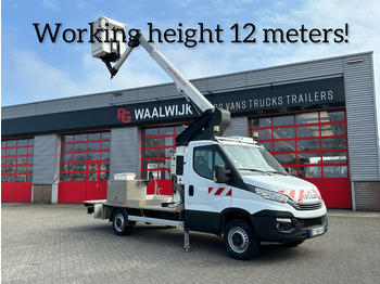 Vehículo comercial ligero IVECO Daily 35s12