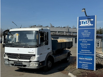 Multibasculante camión MERCEDES-BENZ Atego 916