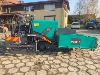 Pavimentadora de asfalto VÖGELE