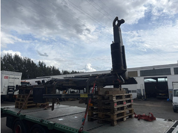 Multibasculante camión