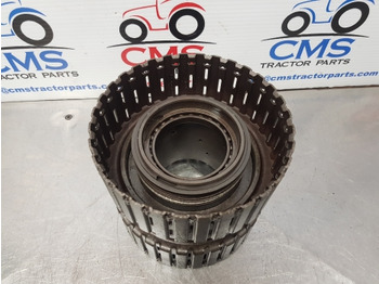 Embrague y piezas Ford New Holland 40 And Ts Series Rear Clutch Housing 82036853, 82016096: foto 5