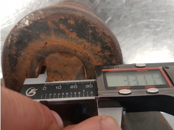 Bastidor/ Chasis para Tractor New Holland Tm125, Tm, Ts, 60 Series, Fiat M Tow Hook 82013954, 82026936: foto 5 Bastidor/ Chasis para Tractor New Holland Tm125, Tm, Ts, 60 Series, Fiat M Tow Hook 82013954, 82026936: foto 5