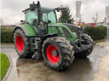 Tractor FENDT 724 Vario