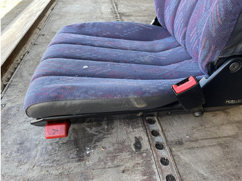 Asiento para Camión MERCEDES-BENZ ATEGO: foto 4
