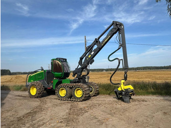 Procesadora forestal JOHN DEERE