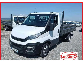 Volquete furgoneta IVECO Daily 35c12